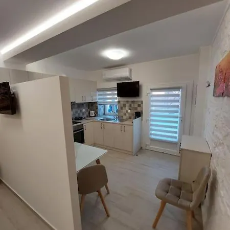 Helens Mountain House Appartement Samos Town Buitenkant foto